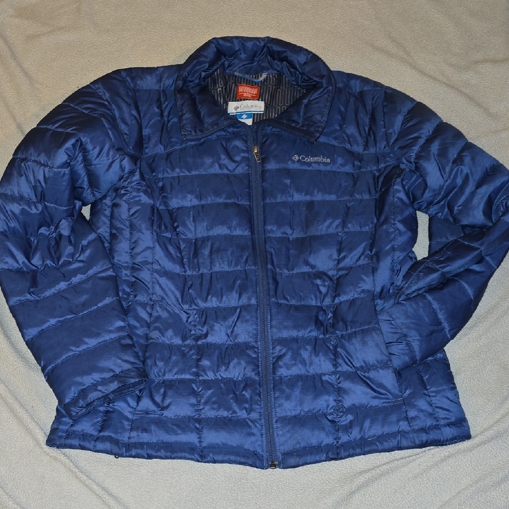 Columbia Women's Blue Puffer Jacket With Thermal Coil XL